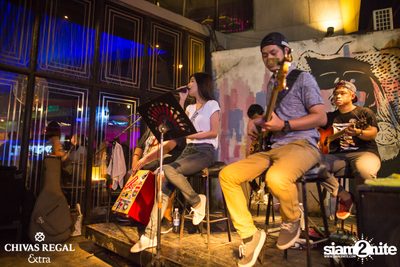 Room39 Live ที่ ดิฟเฟอร์ ผับ พัทยา — photo 48