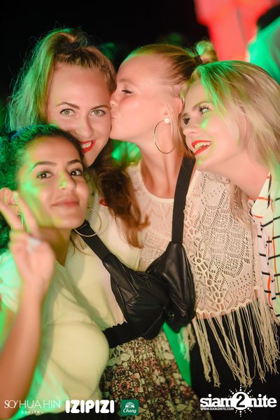 SO Beach Party X IZIPIZI at SO Sofitel Hua Hin — photo 180