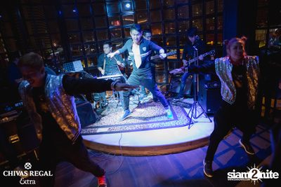 Wanna be 90s at K Pub | YG Republique Bangkok — photo 15