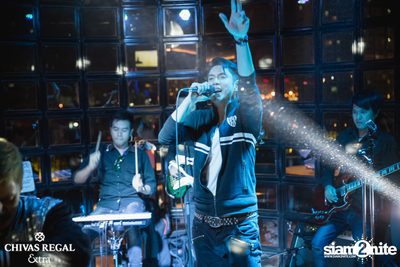 Wanna be 90s at K Pub | YG Republique Bangkok — photo 18