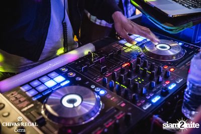 Wanna be 90s at K Pub | YG Republique Bangkok — photo 82