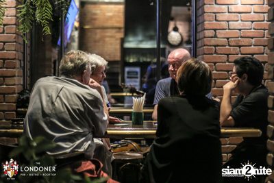 Friday Nights with Earth Band at The Londoner — photo 51