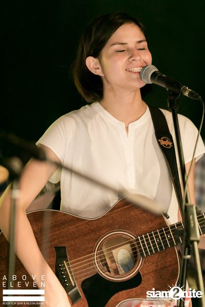 Jenny & The Scallywags Live at Above Eleven — photo 17