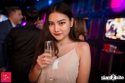 Crush Wednesdays ที่ เซ ลา วี — photo 23
