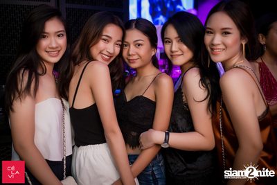 Crush Wednesdays ที่ เซ ลา วี — photo 49