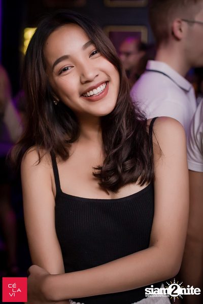 Crush Wednesdays ที่ เซ ลา วี — photo 51