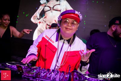 Crush Wednesdays ที่ เซ ลา วี — photo 117