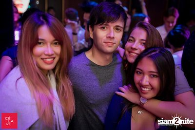 Crush Wednesdays ที่ เซ ลา วี — photo 118