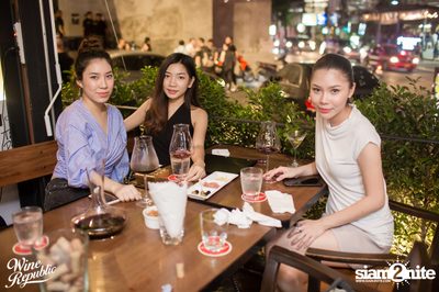 Friday Night at Wine Republic Thonglor — photo 4