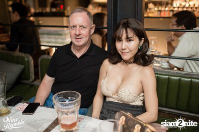 Friday Night at Wine Republic Thonglor — photo 8