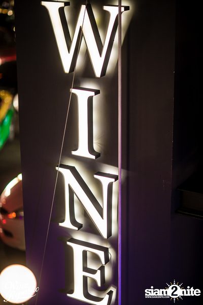 Friday Night at Wine Republic Thonglor — photo 31