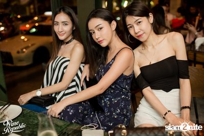 Friday Night at Wine Republic Thonglor — photo 37