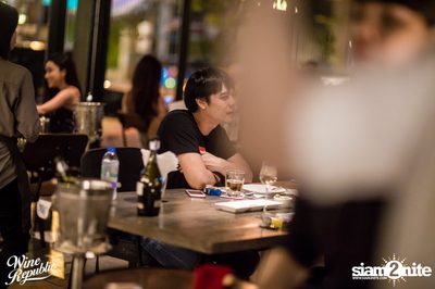 Friday Night at Wine Republic Thonglor — photo 40