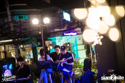 Friday Night at Wine Republic Thonglor — photo 48