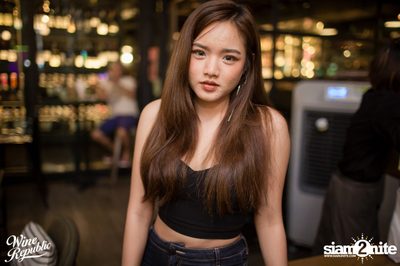 Friday Night at Wine Republic Thonglor — photo 70