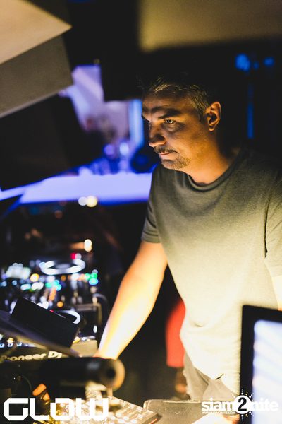 DoubtingThomas at GLOW — photo 117