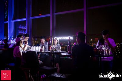 Supersonic Saturdays กับ Ome & Knatz ที่ เซ ลา วี — photo 4
