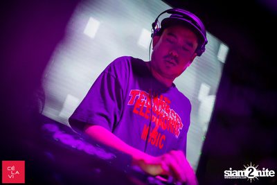 Supersonic Saturdays กับ Ome & Knatz ที่ เซ ลา วี — photo 70
