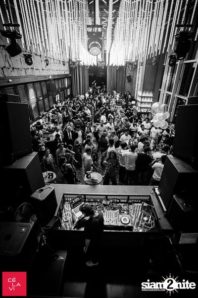 Supersonic Saturdays กับ Ome & Knatz ที่ เซ ลา วี — photo 73
