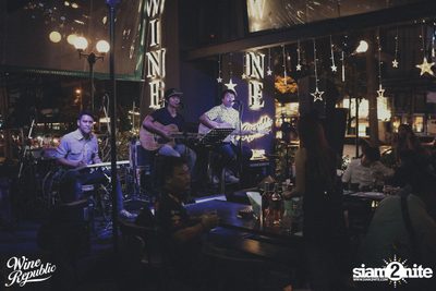 Room 39 Live at Wine Republic — photo 10