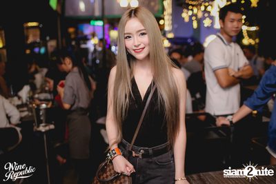 Room 39 Live at Wine Republic — photo 15