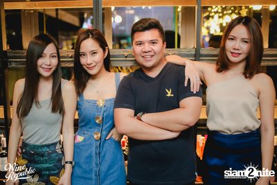 Room 39 Live at Wine Republic — photo 29