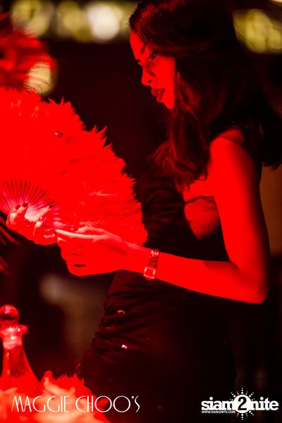 Queen Victoria’s Cabaret Closet Wednesday ที่ แม็กกี้ ชูส์ — photo 28