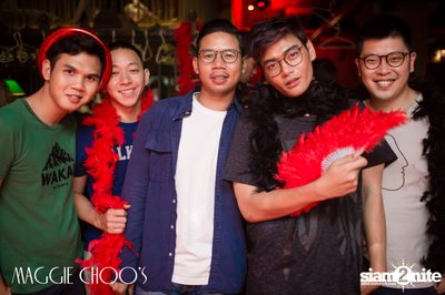 Queen Victoria’s Cabaret Closet Wednesday ที่ แม็กกี้ ชูส์ — photo 36