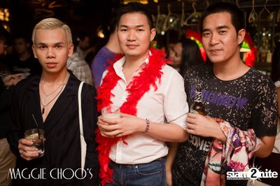 Queen Victoria’s Cabaret Closet Wednesday ที่ แม็กกี้ ชูส์ — photo 58