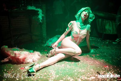 Queen Victoria’s Cabaret Closet Wednesday ที่ แม็กกี้ ชูส์ — photo 85