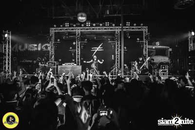 Bodyslam at 3 Days 2 Nights Rama 5 — photo 99