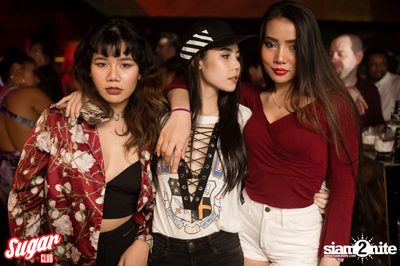 Invaders Revolution ที่ ชูการ์ คลับ — photo 23