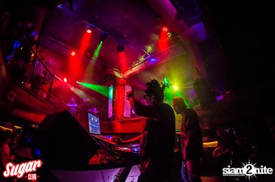 Invaders Revolution ที่ ชูการ์ คลับ — photo 59