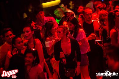 Invaders Revolution ที่ ชูการ์ คลับ — photo 71