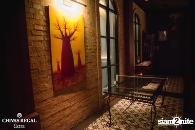 Friday Night at CHOW Cafe & Bar — photo 9