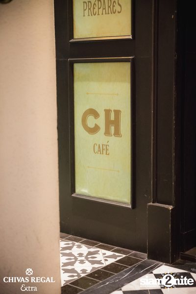 Friday Night at CHOW Cafe & Bar — photo 91