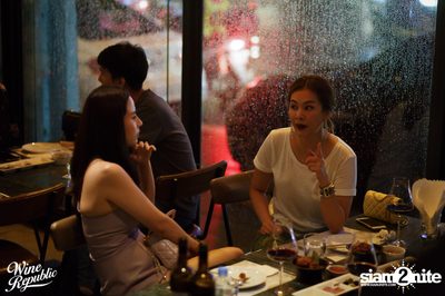 Friday Night at Wine Republic Thonglor — photo 10