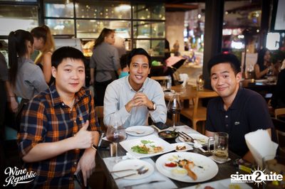Friday Night at Wine Republic Thonglor — photo 16