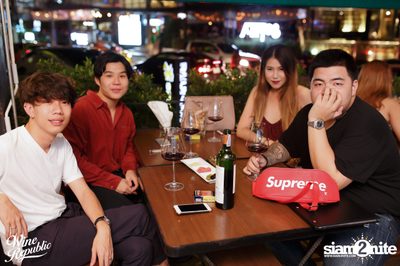 Friday Night at Wine Republic Thonglor — photo 32