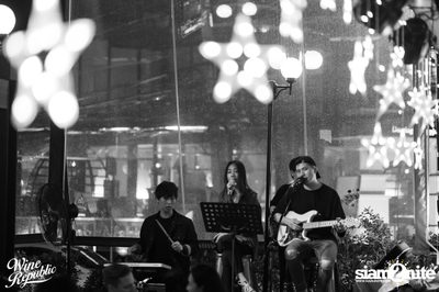 Friday Night at Wine Republic Thonglor — photo 33