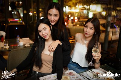 Friday Night at Wine Republic Thonglor — photo 35