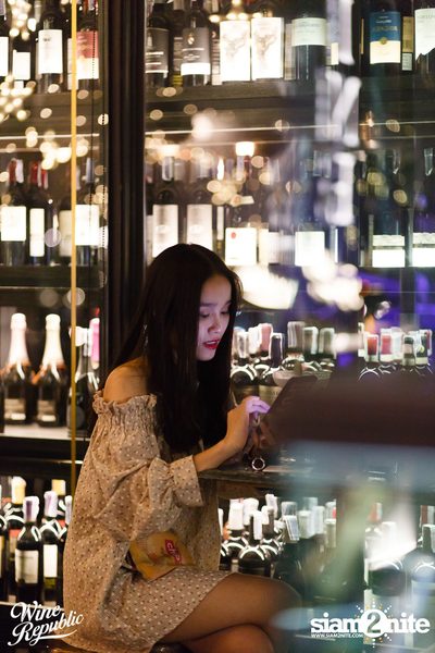 Friday Night at Wine Republic Thonglor — photo 47