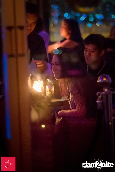 Flash Friday ที่ เซ ลา วี — photo 15