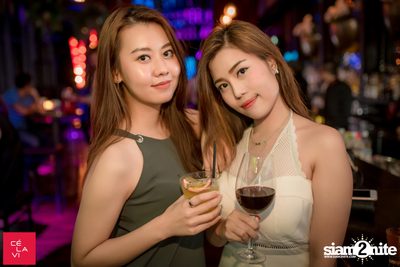 Flash Friday ที่ เซ ลา วี — photo 21