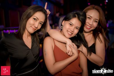 Flash Friday ที่ เซ ลา วี — photo 29