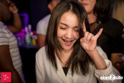 Flash Friday ที่ เซ ลา วี — photo 63