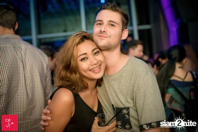 Flash Friday ที่ เซ ลา วี — photo 118