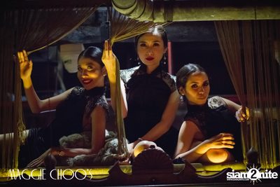 Legends of Bangkok: Dj Tong x Num T-Bone ที่ แม็กกี้ ชูส์ — photo 24