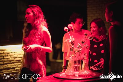 Legends of Bangkok: Dj Tong x Num T-Bone ที่ แม็กกี้ ชูส์ — photo 63