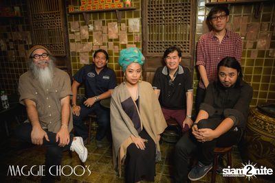 Legends of Bangkok: Dj Tong x Num T-Bone ที่ แม็กกี้ ชูส์ — photo 81